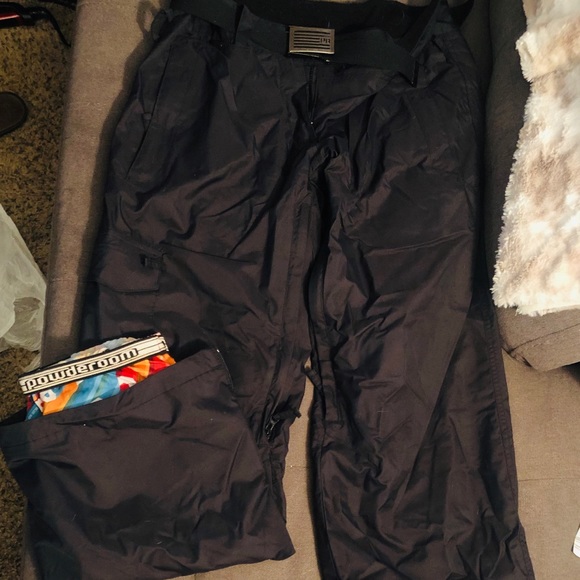 Girls Snowboard Pants - Picture 2 of 3